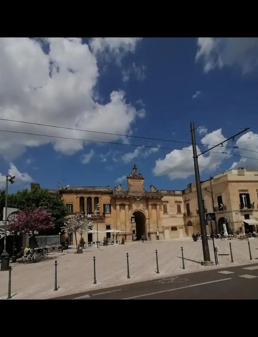 Dame Intero Appartamento A 550M Dal Centro Storico Lecce